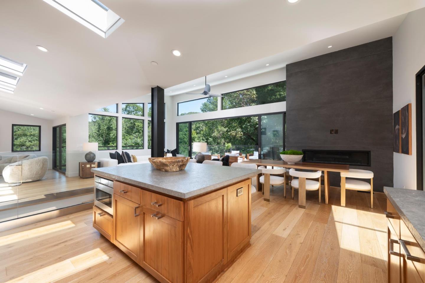 124 Foxwood Road