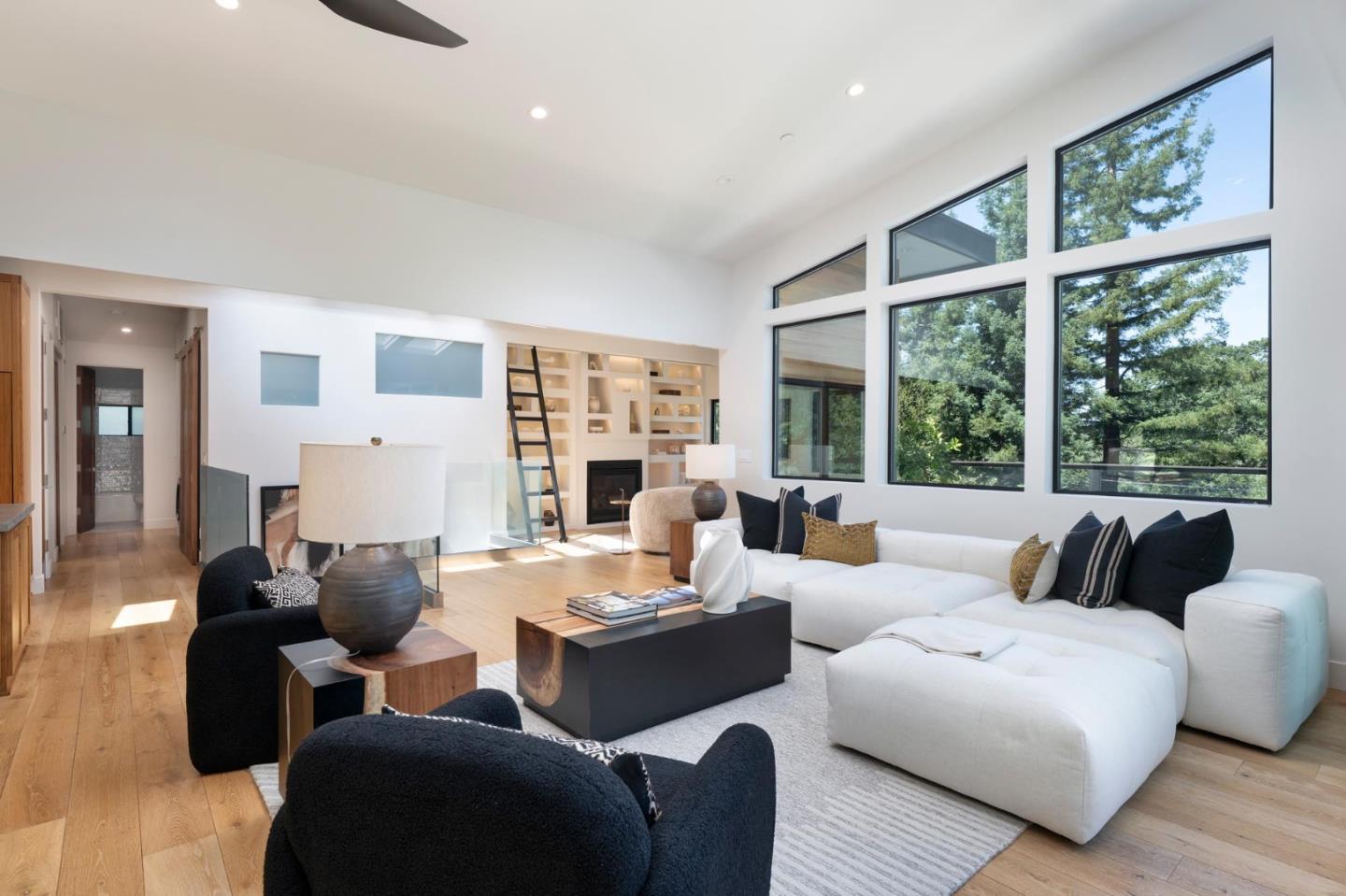 124 Foxwood Road