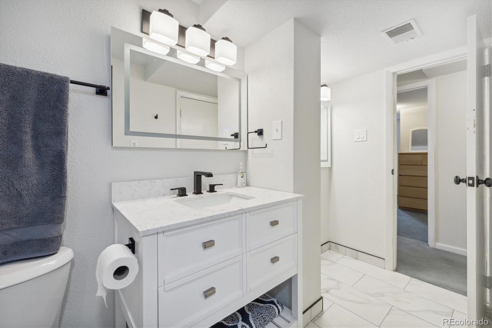 12293 W Tennessee Place