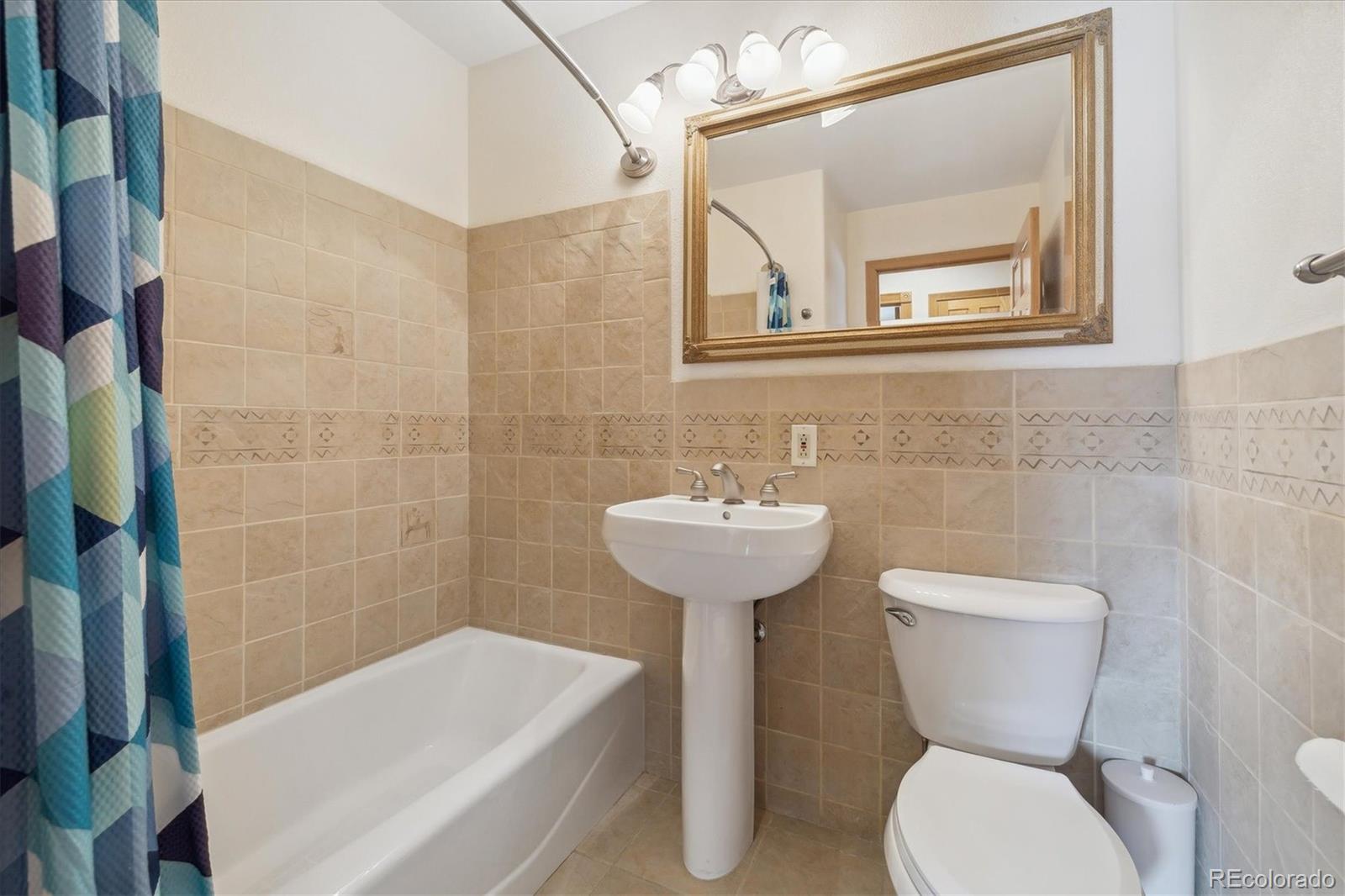 12293 W Tennessee Place