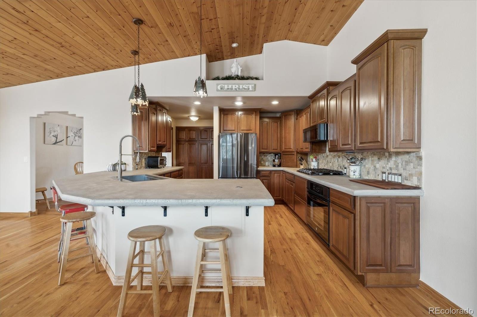 12293 W Tennessee Place