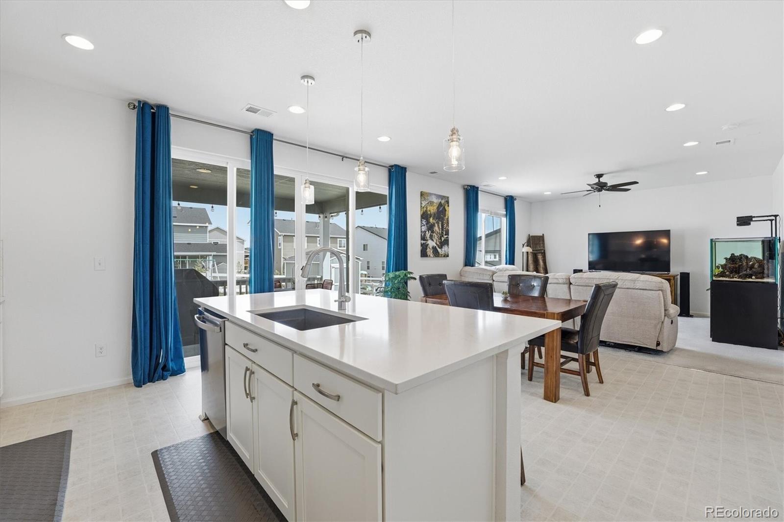 2595 Gray Wolf Place