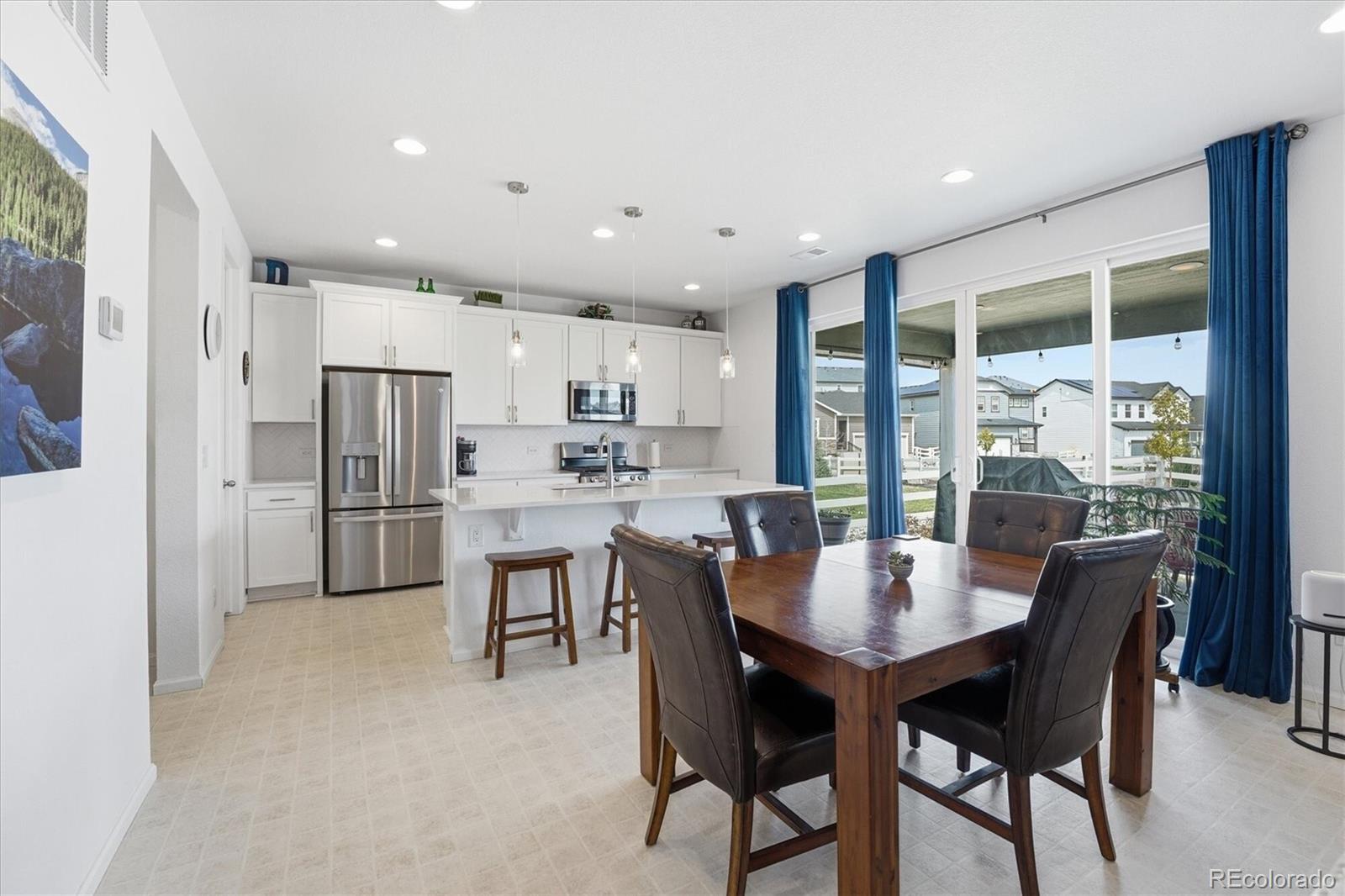 2595 Gray Wolf Place