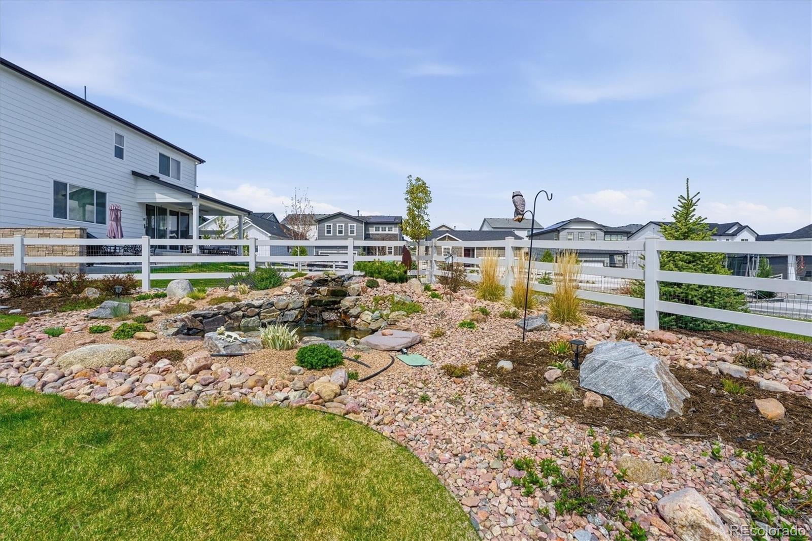 2595 Gray Wolf Place