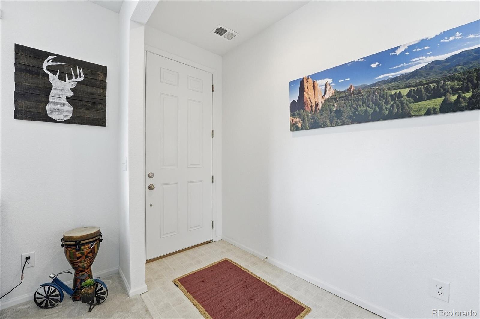 2595 Gray Wolf Place