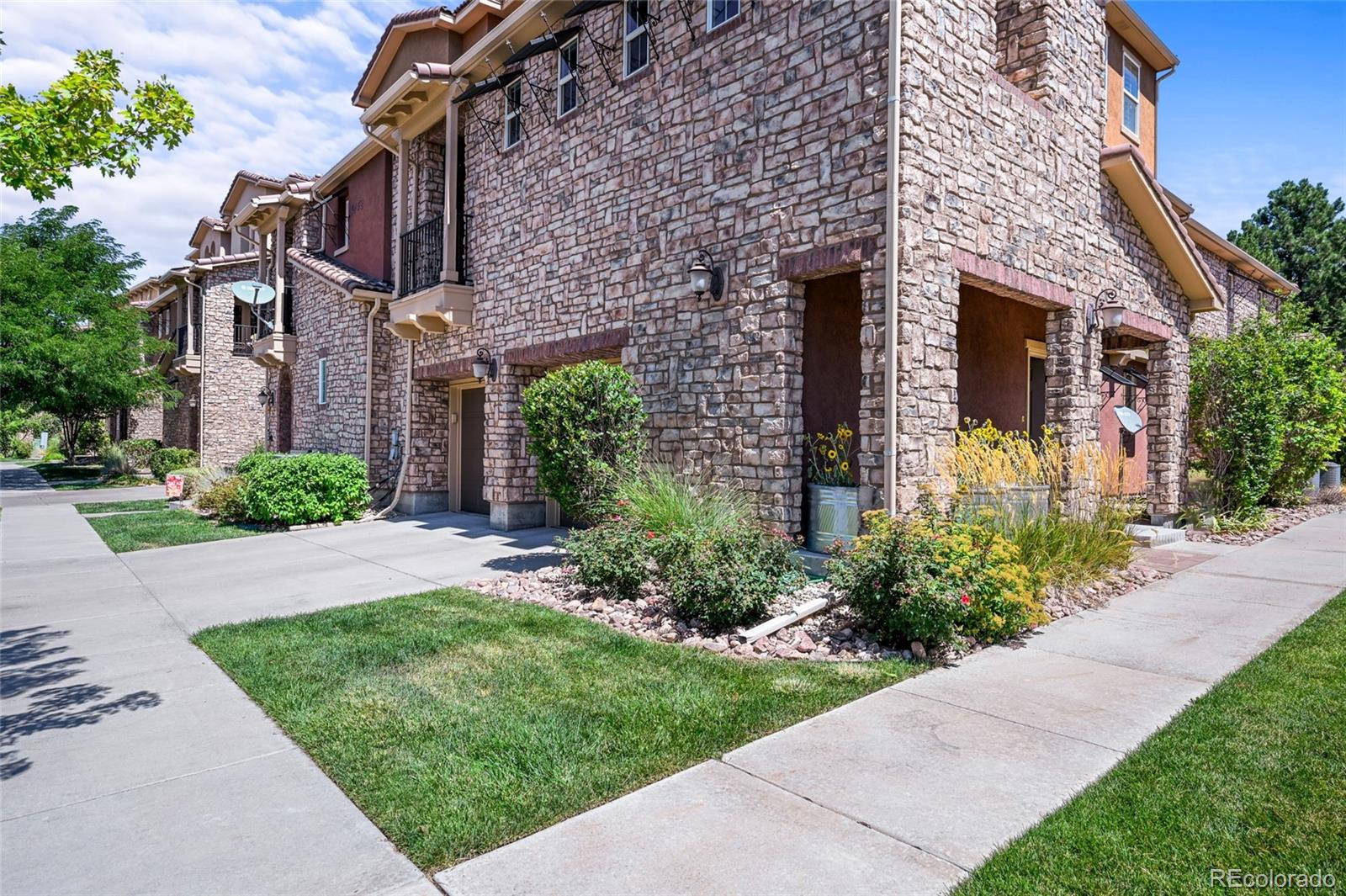 9452 Loggia Street Unit: C