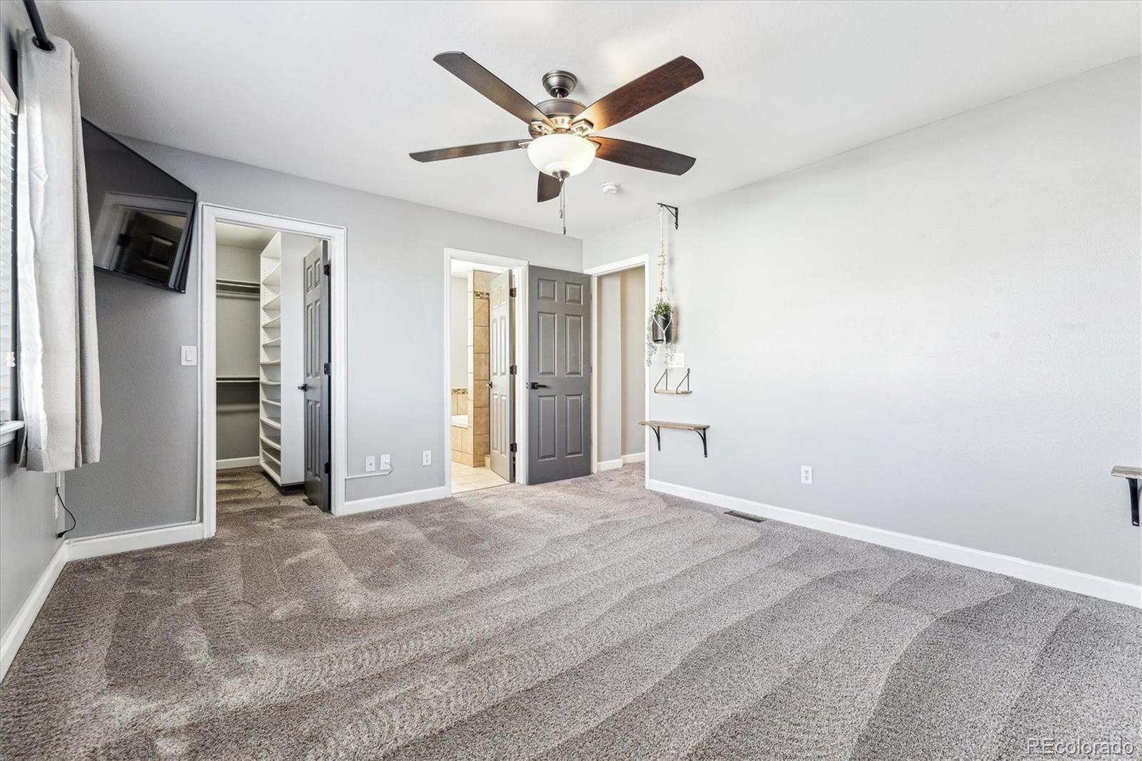 7378 S Laredo Street