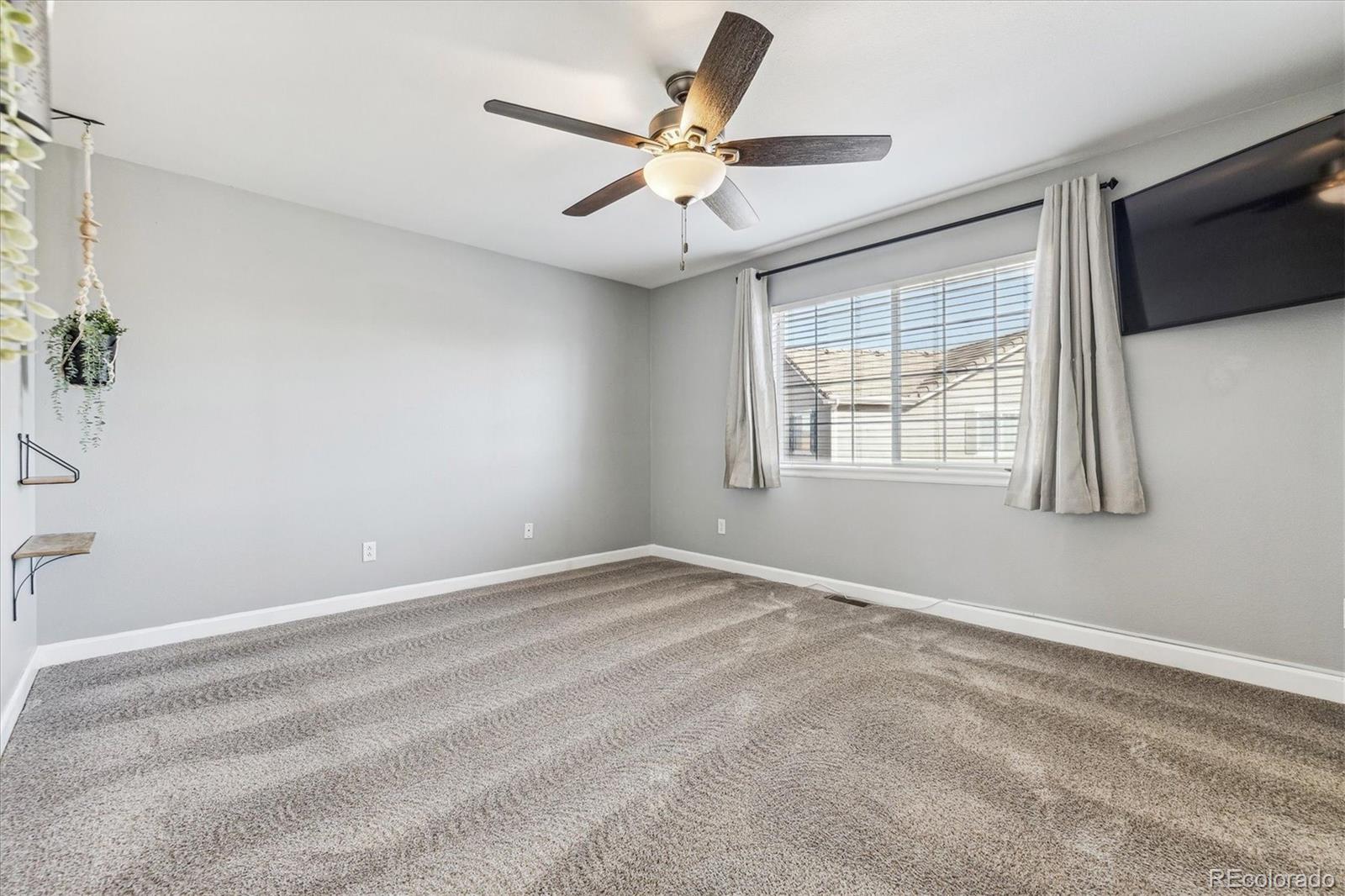 7378 S Laredo Street