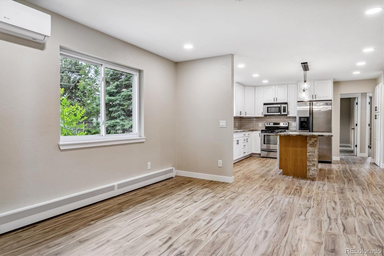 5992 S Pennsylvania Street