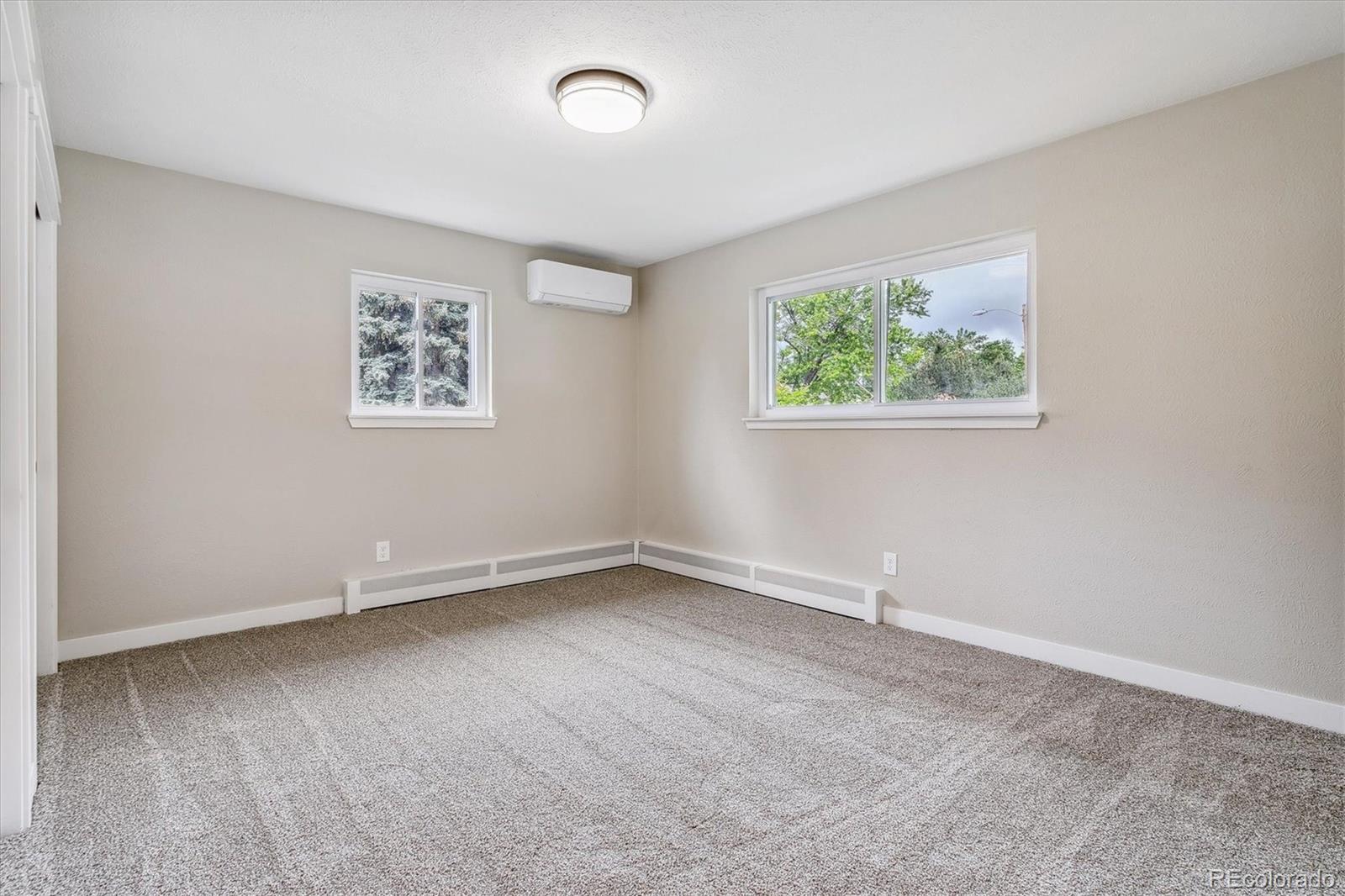 5992 S Pennsylvania Street