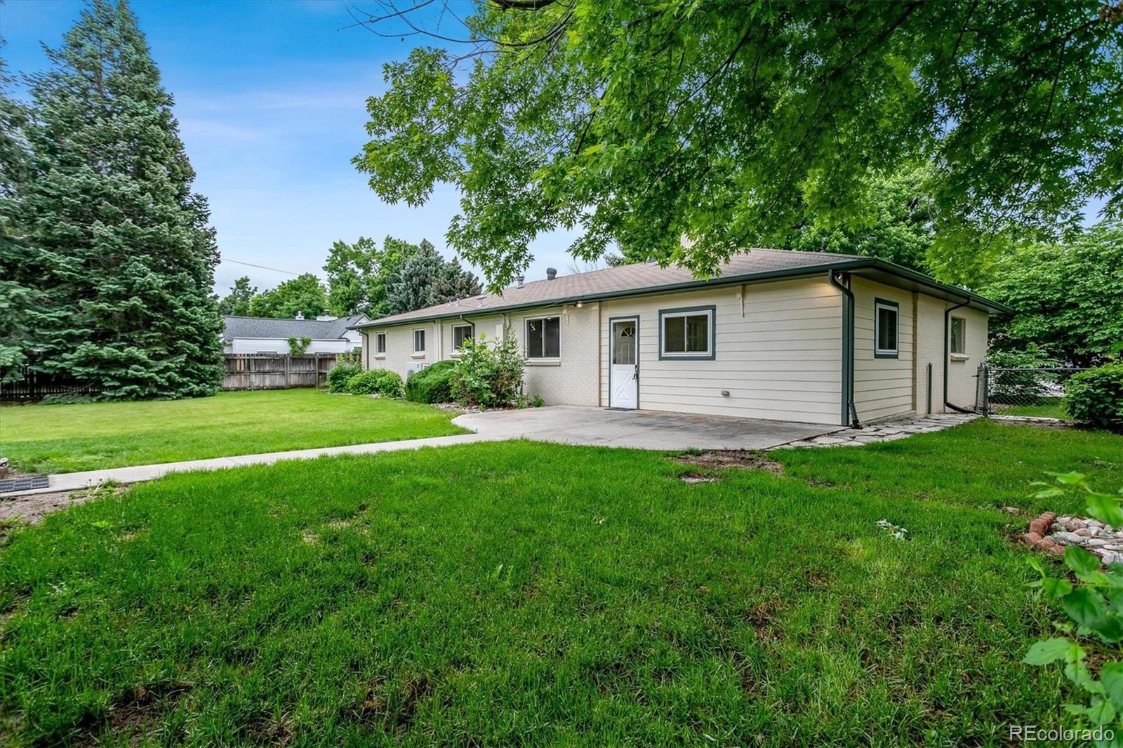 5992 S Pennsylvania Street