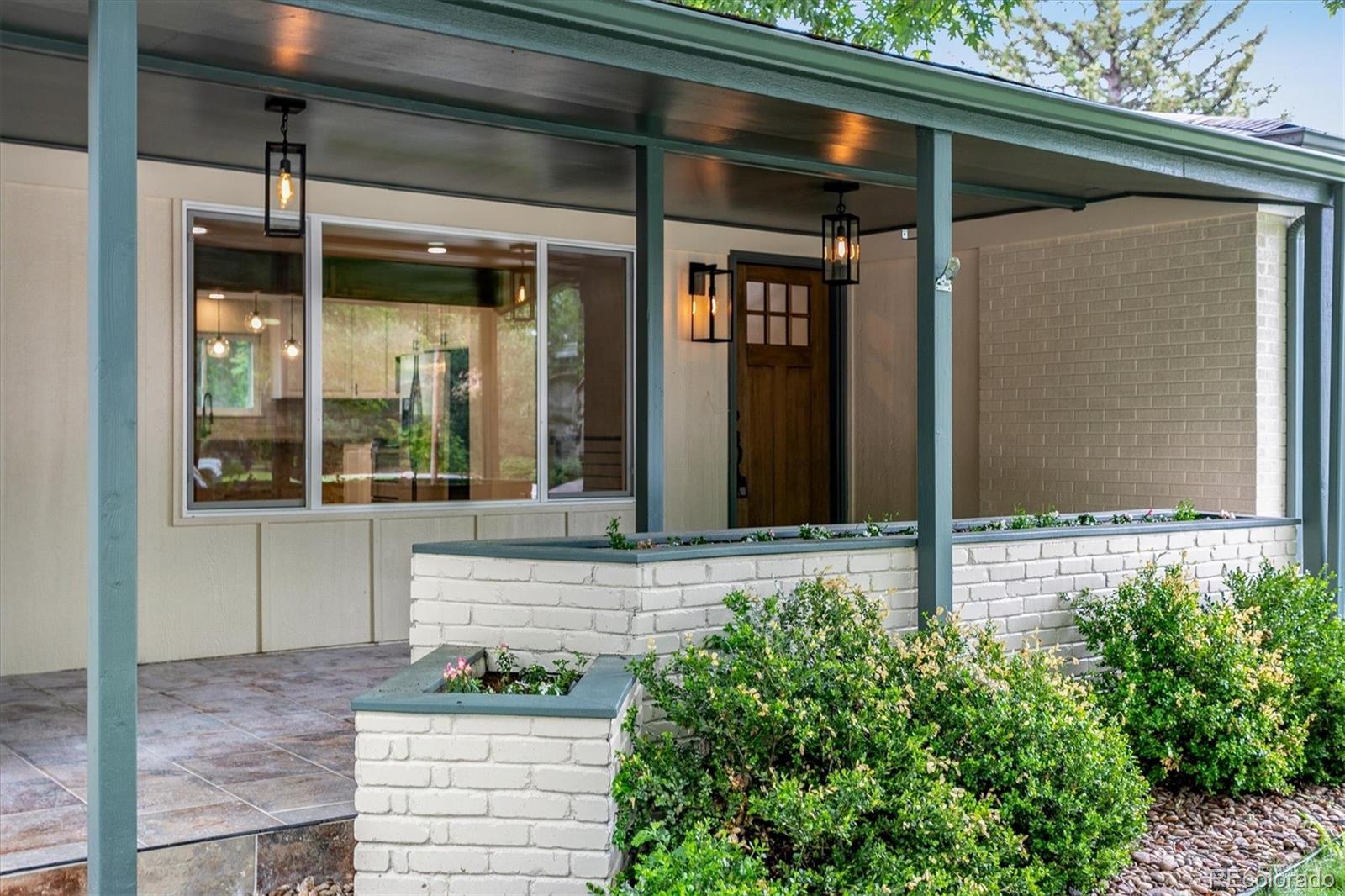 5992 S Pennsylvania Street