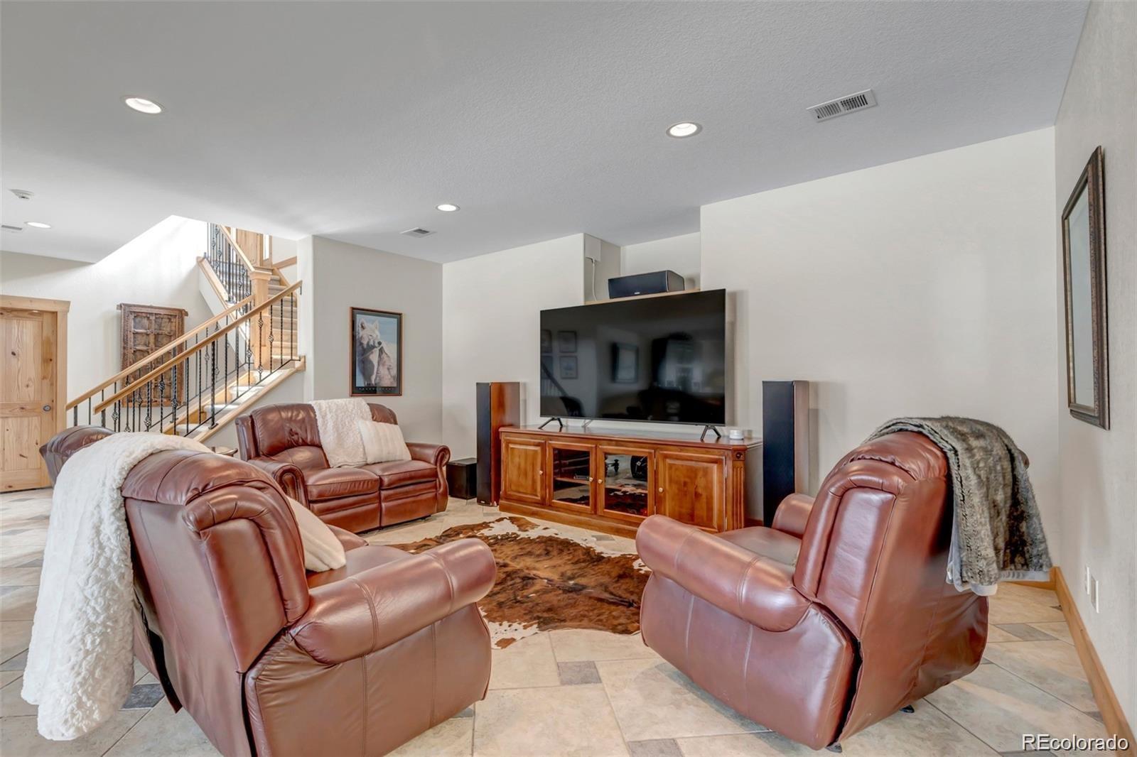 8899 Steeplechase Drive