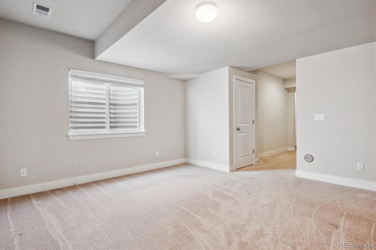 10461 Rutledge Street