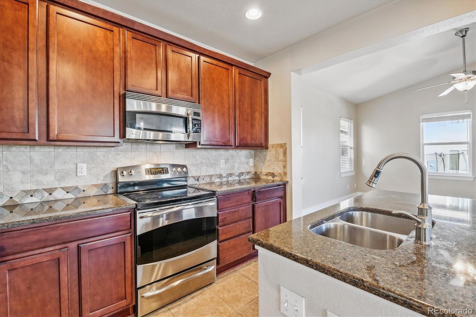 10461 Rutledge Street