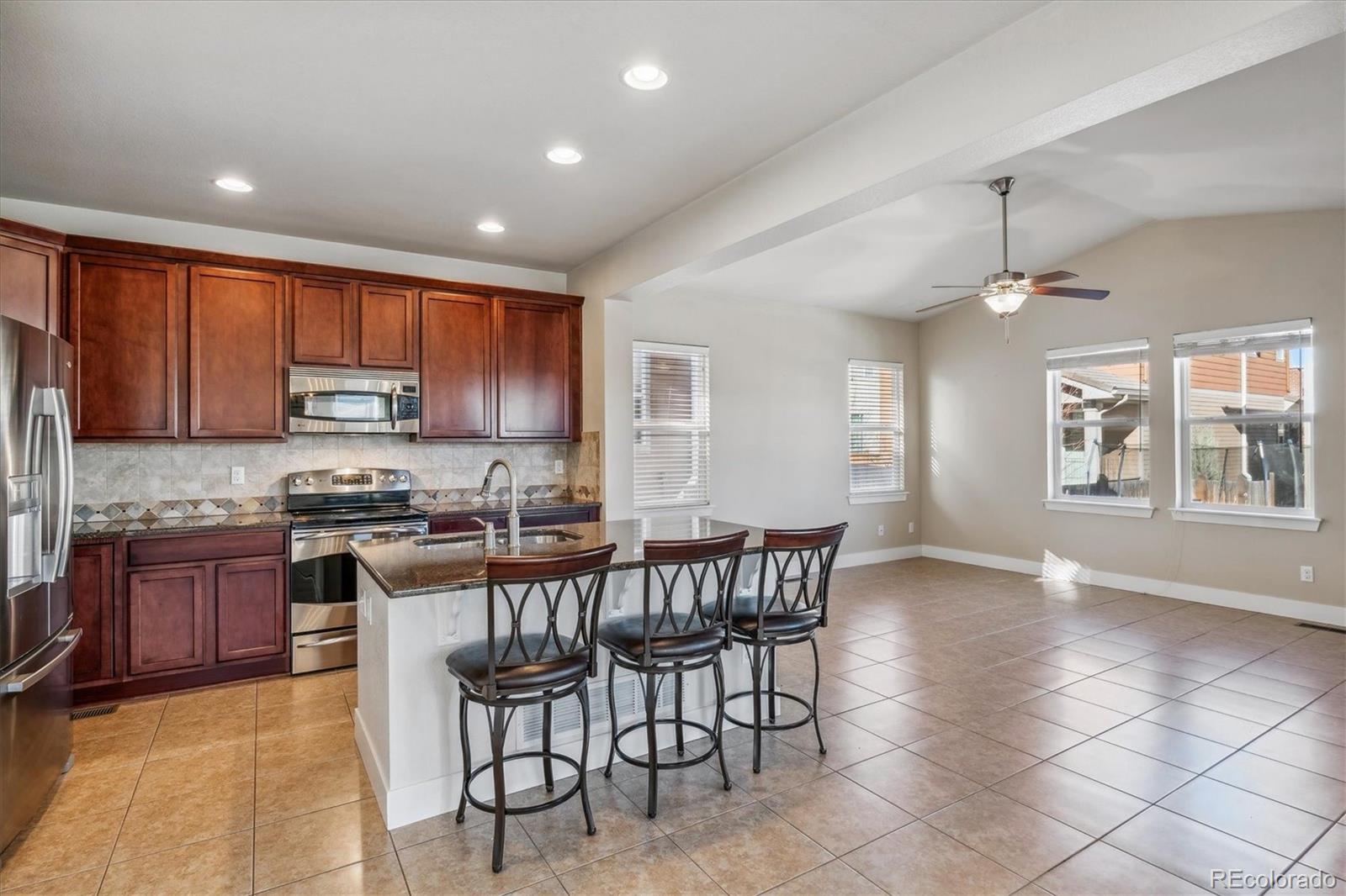 10461 Rutledge Street