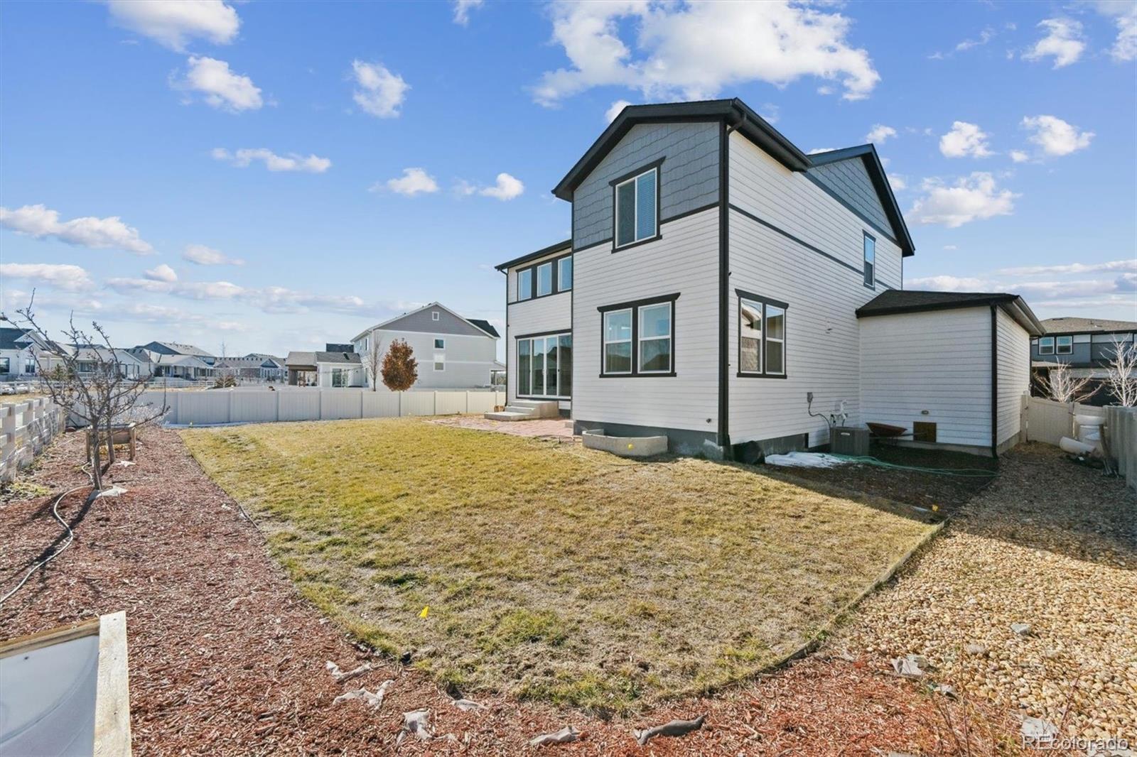 5694 Pinto Valley Street