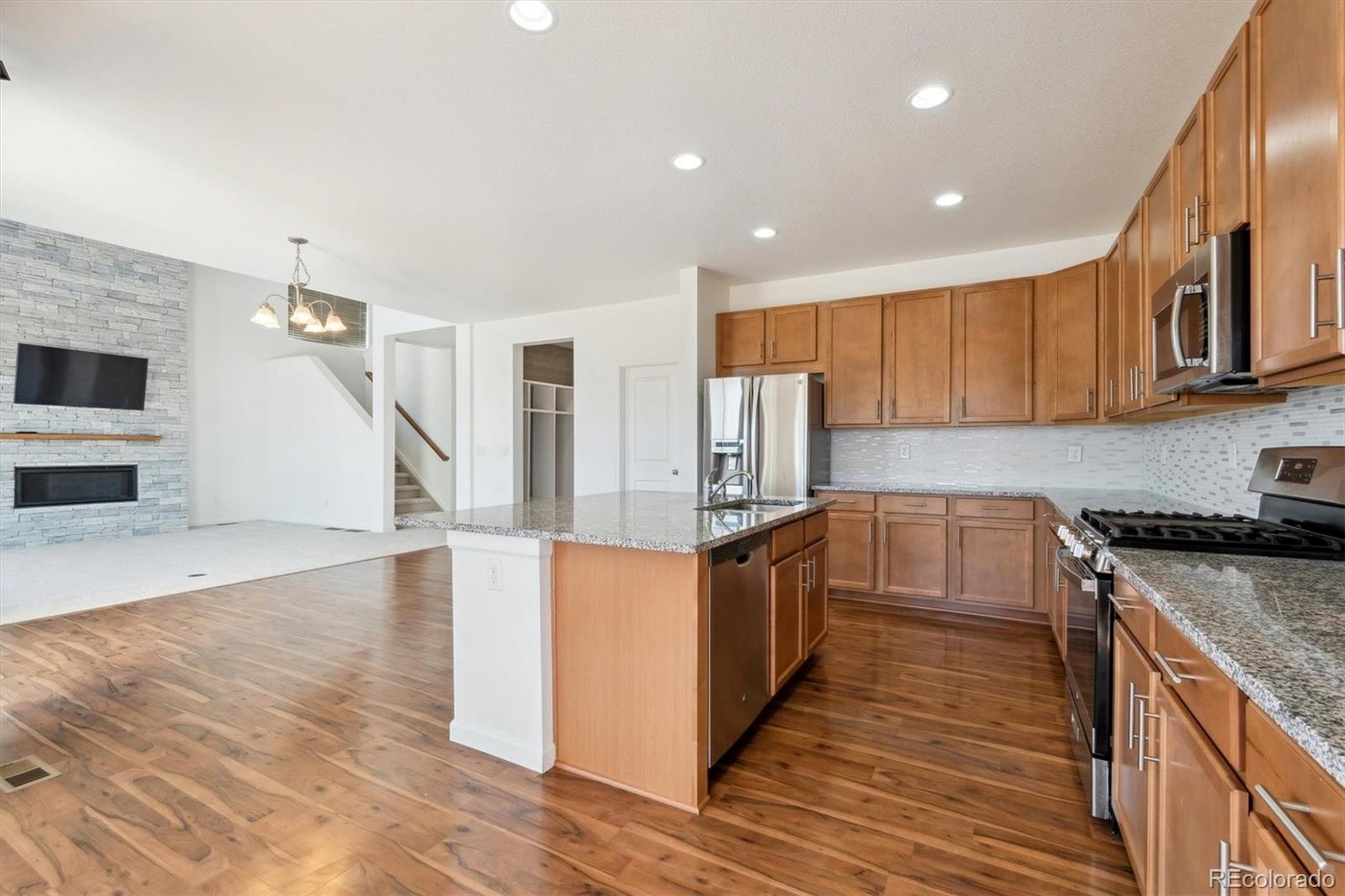 5694 Pinto Valley Street