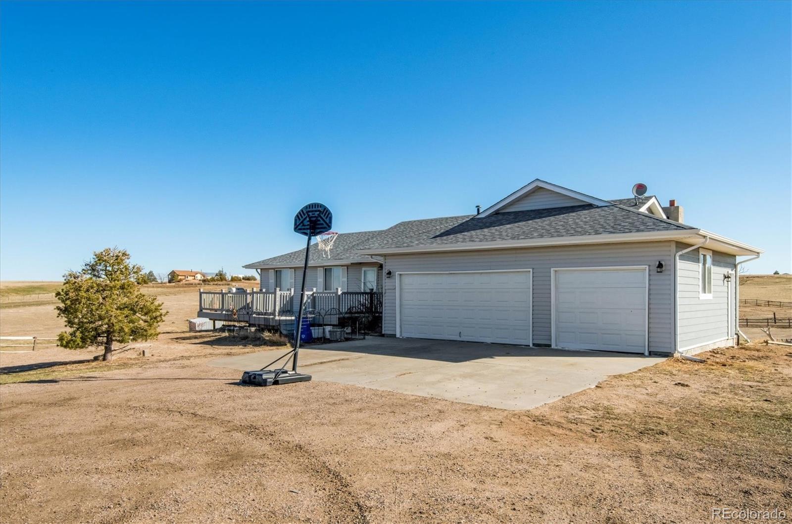 45523 Sun Country Drive