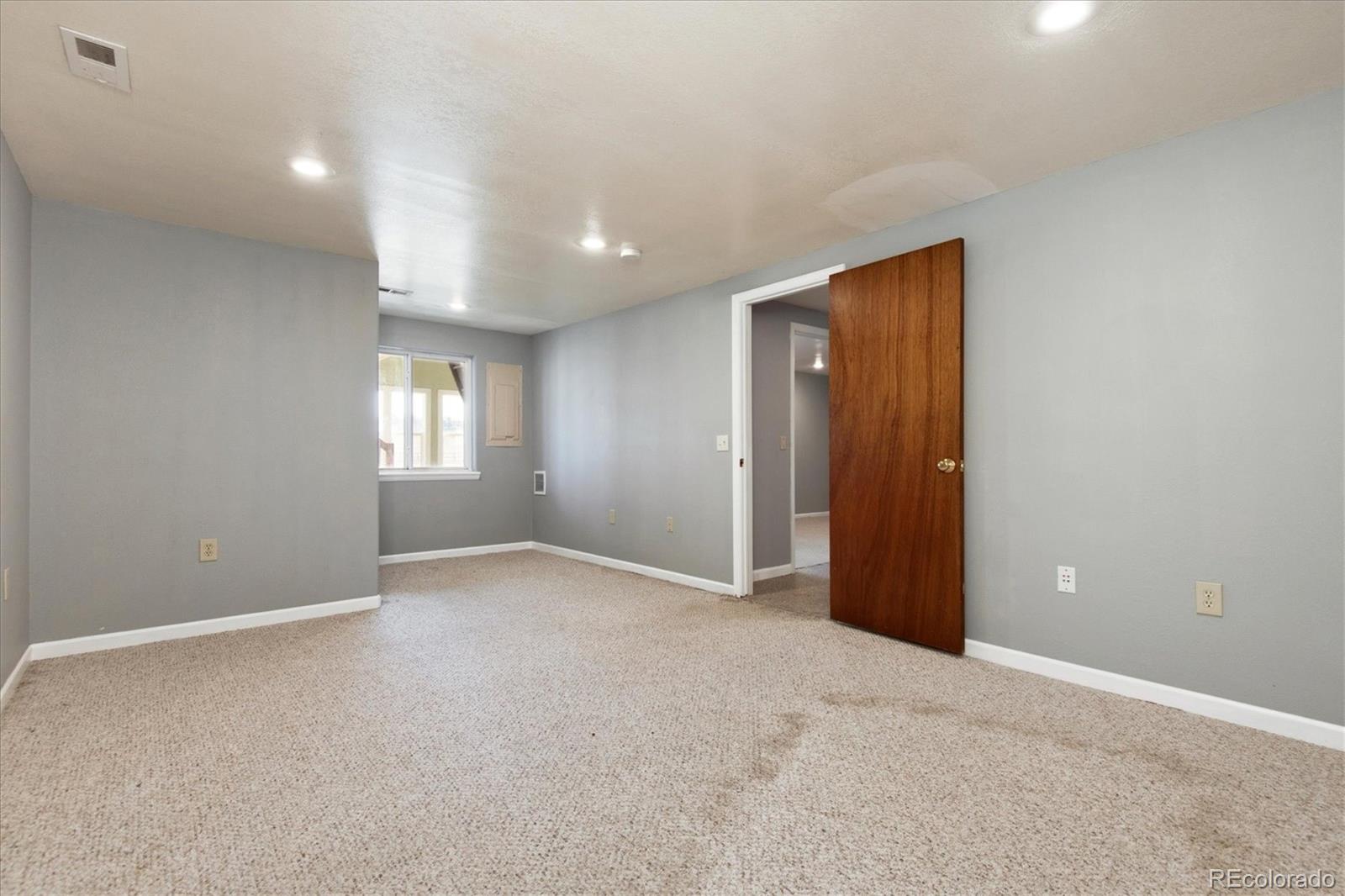 45523 Sun Country Drive