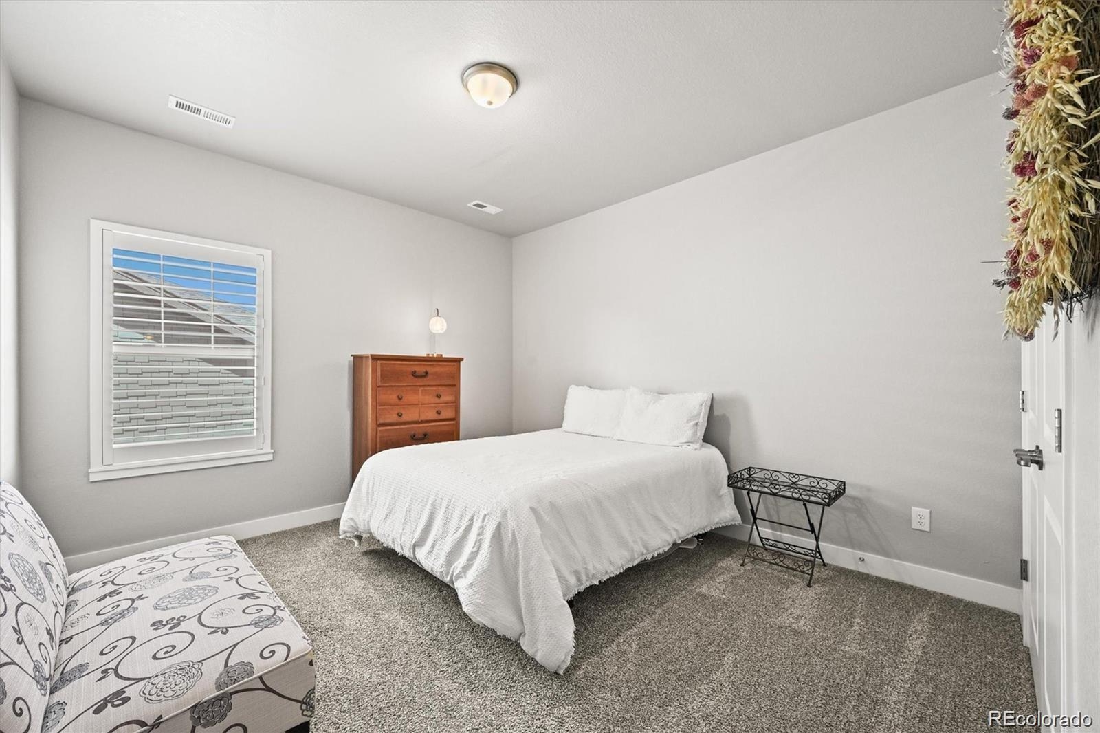 3293 Offbeaten Place