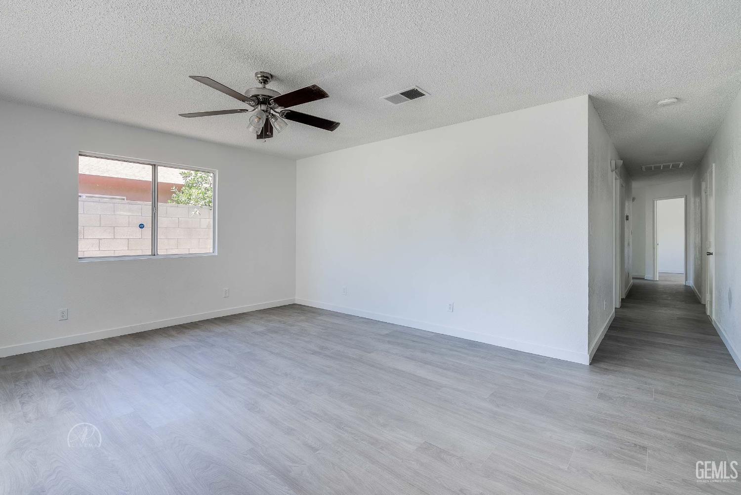 1857 Fern Tree Close