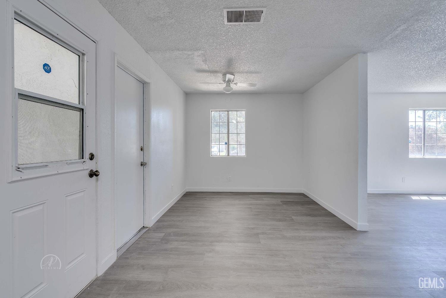 1857 Fern Tree Close