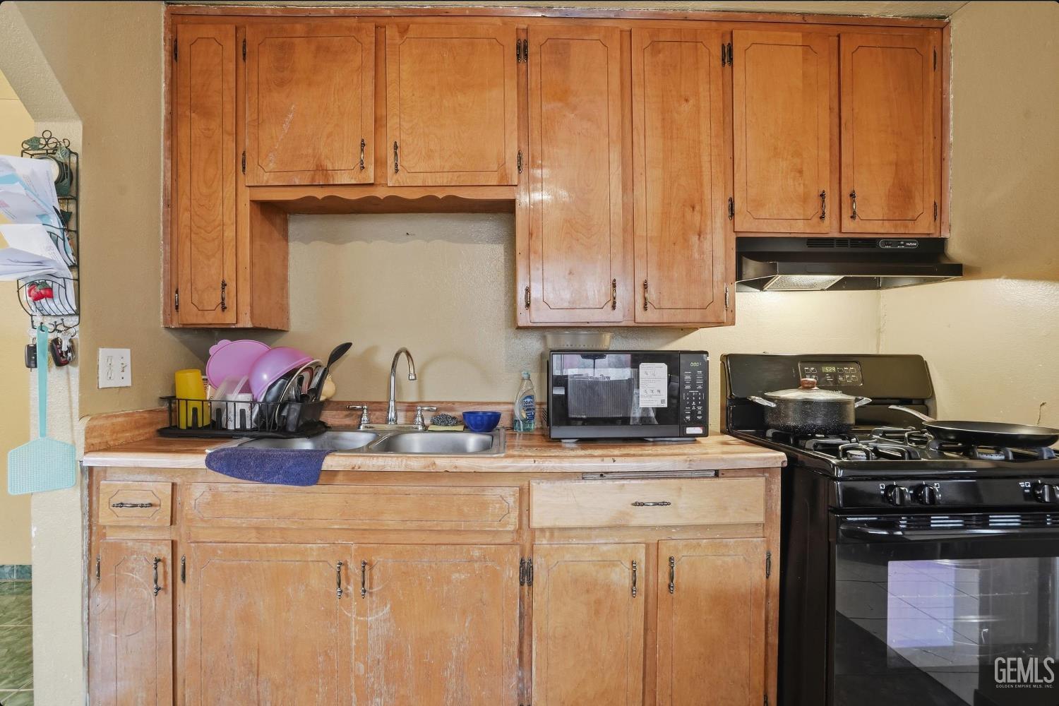 225 San Lucas Street