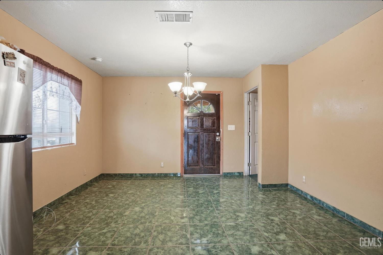 225 San Lucas Street