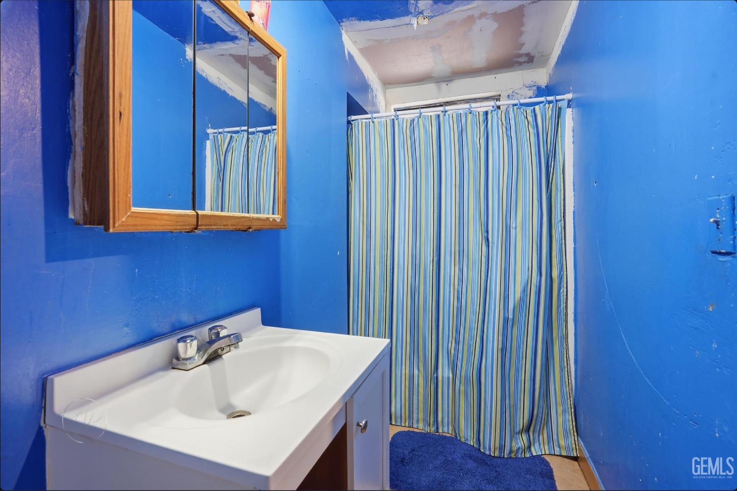 225 San Lucas Street