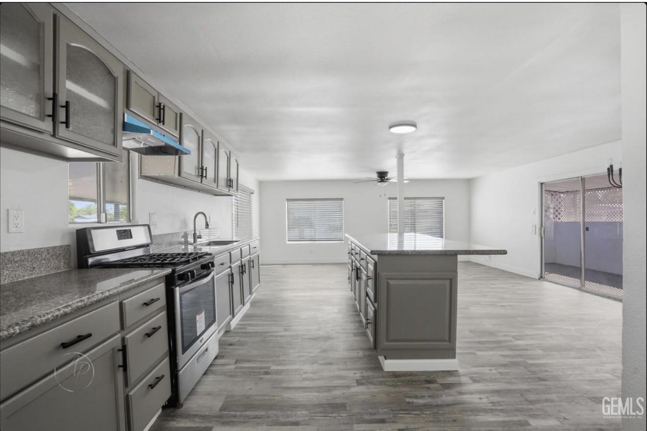 420 Oswell Street Unit: 37