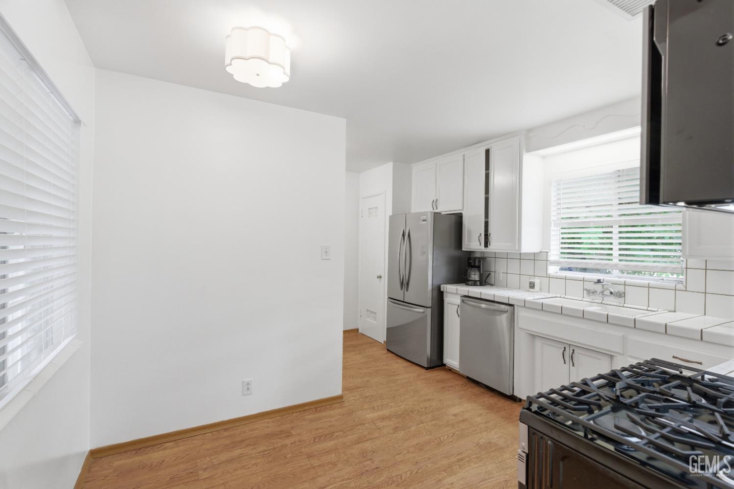 4629 Fishering Drive