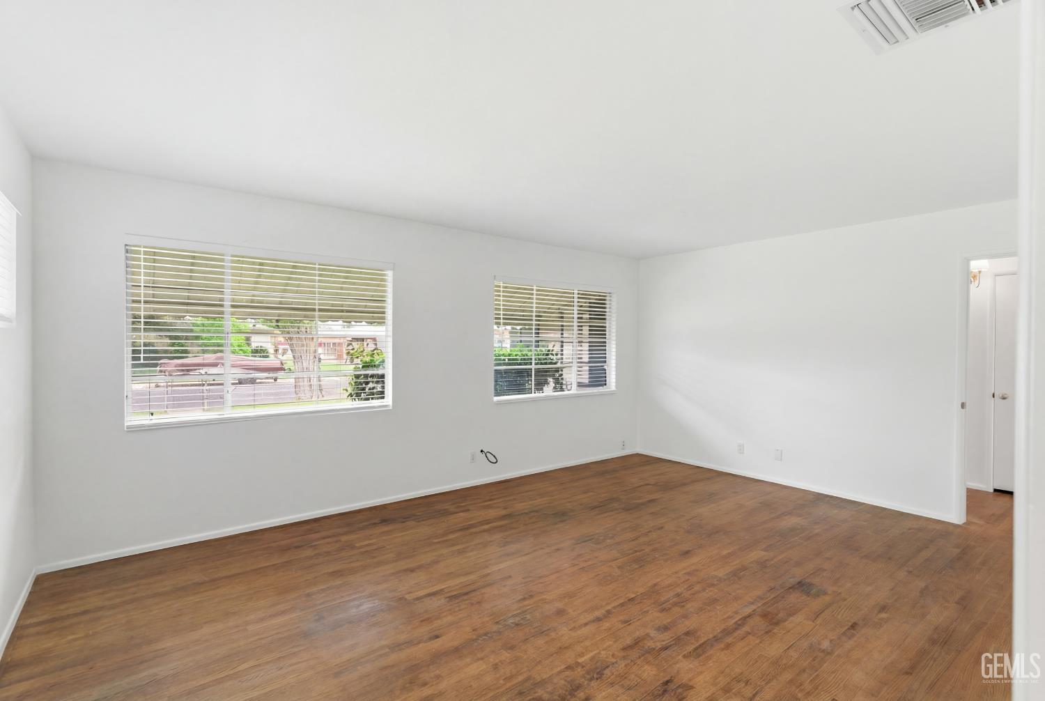 4629 Fishering Drive