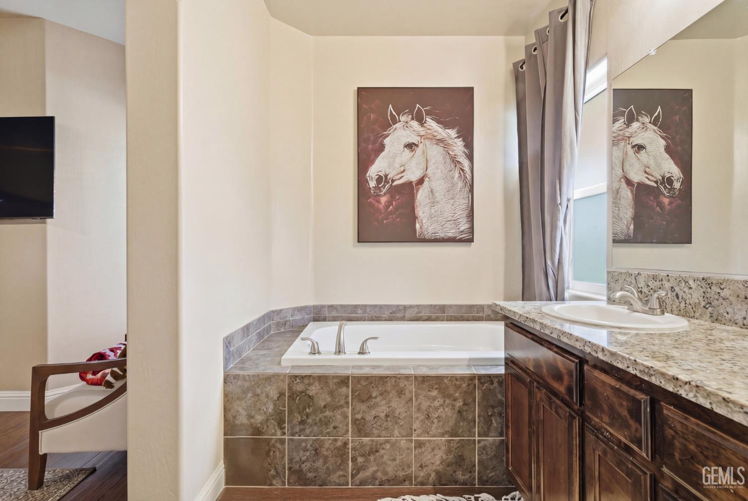 2551 Santa Clara Court