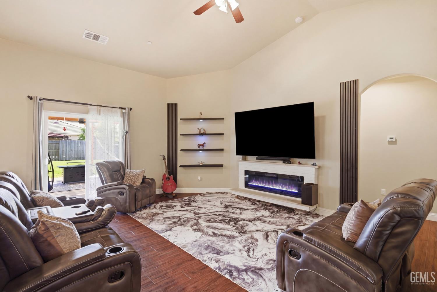 2551 Santa Clara Court