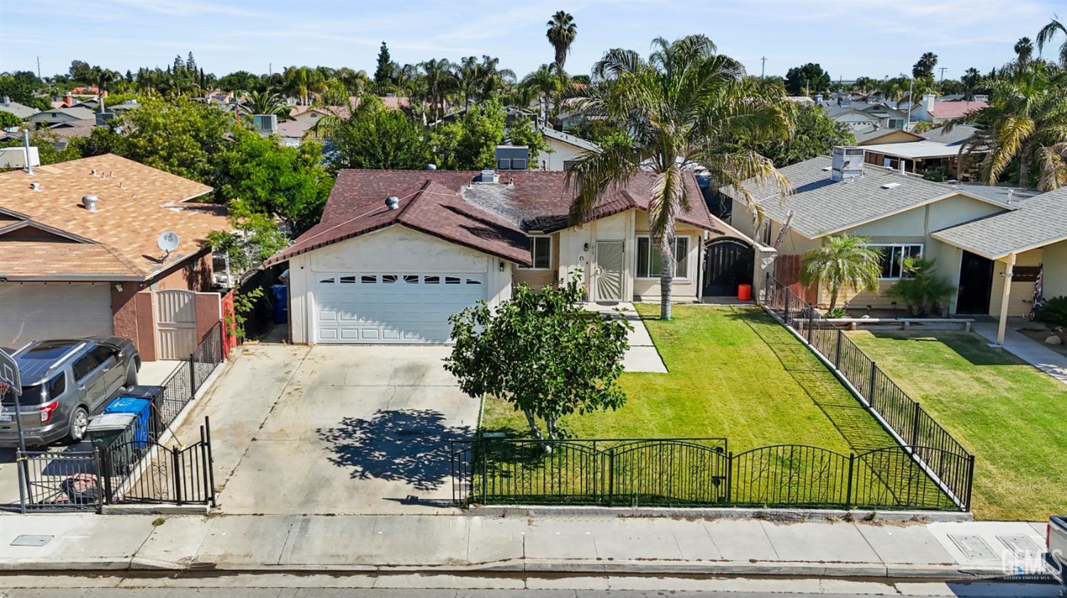 1016 Iris Street