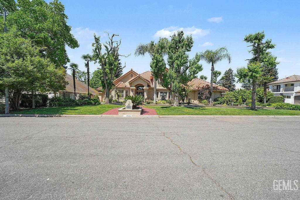 10111 N Spanish Bay Drive