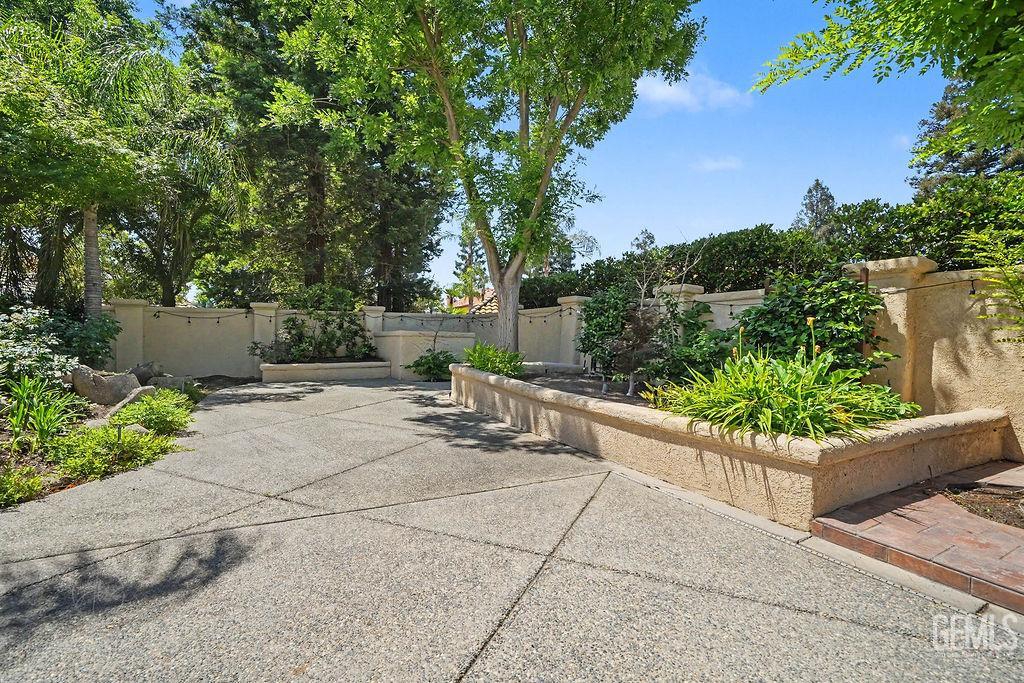 10111 N Spanish Bay Drive