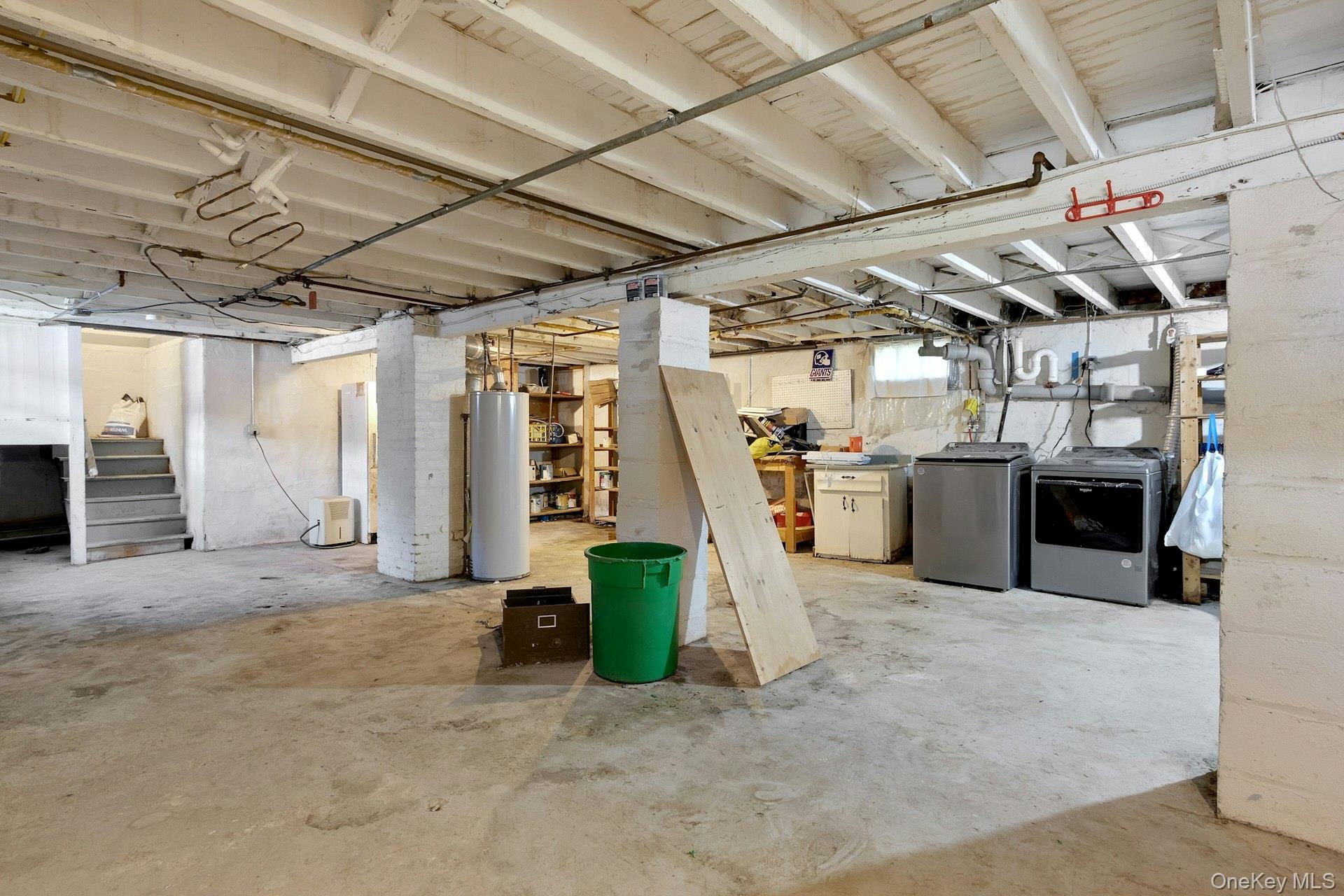 91 Clove Avenue