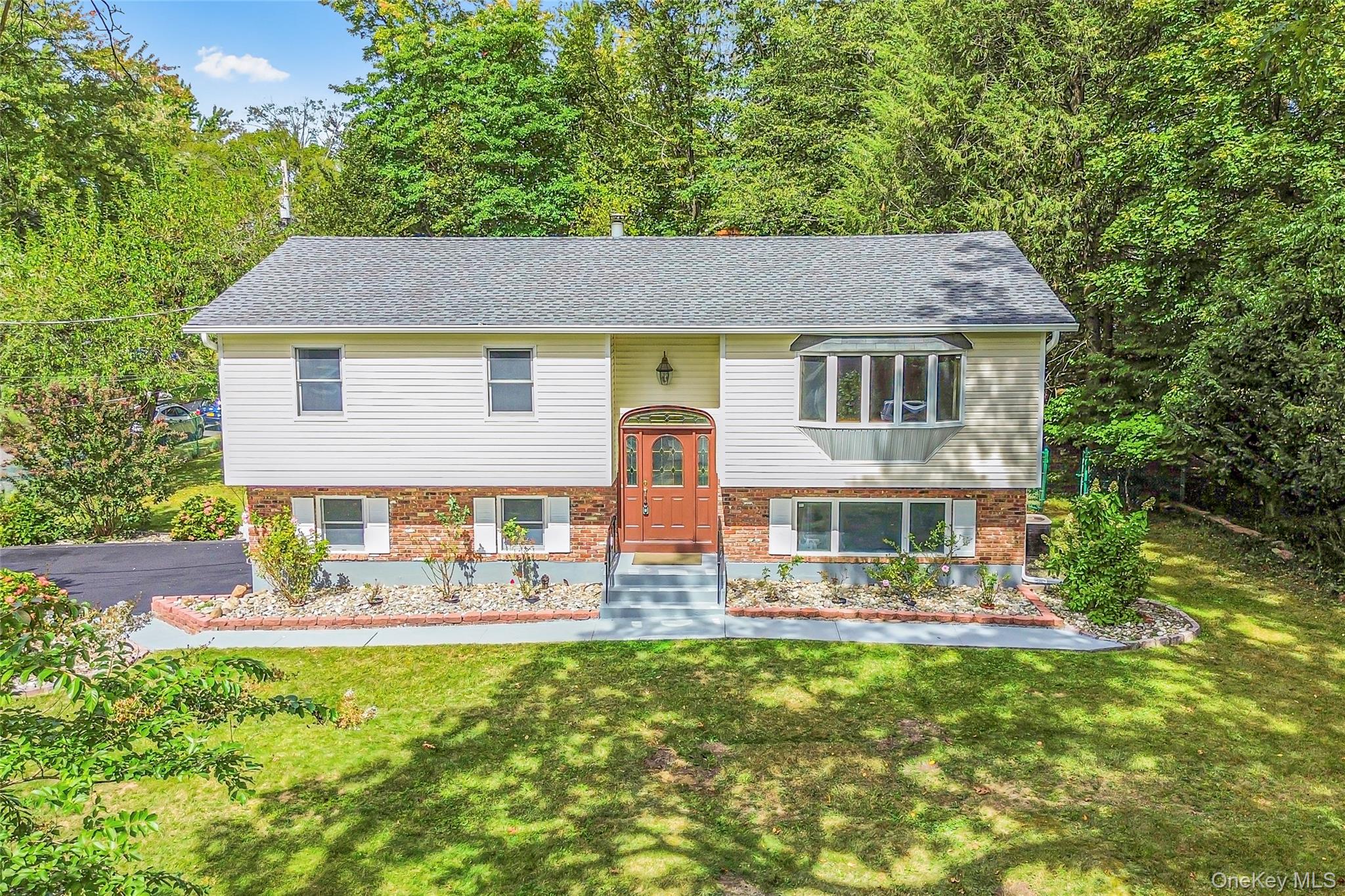 11 Central Avenue