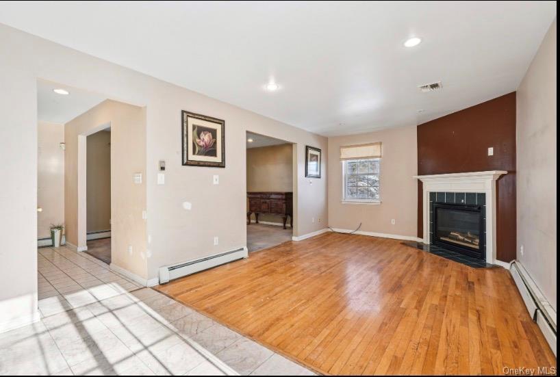 15 Surrey Lane