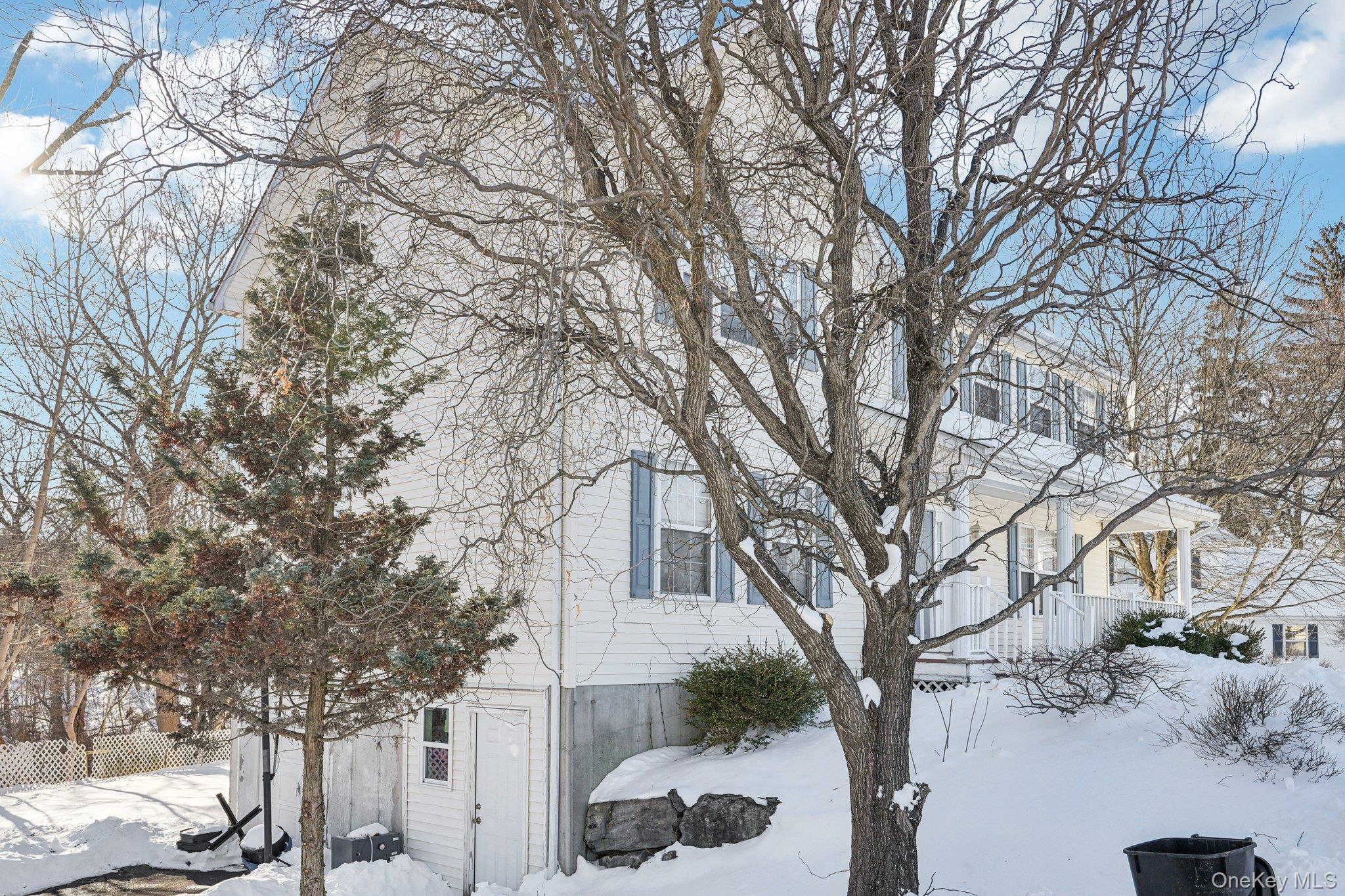 15 Surrey Lane