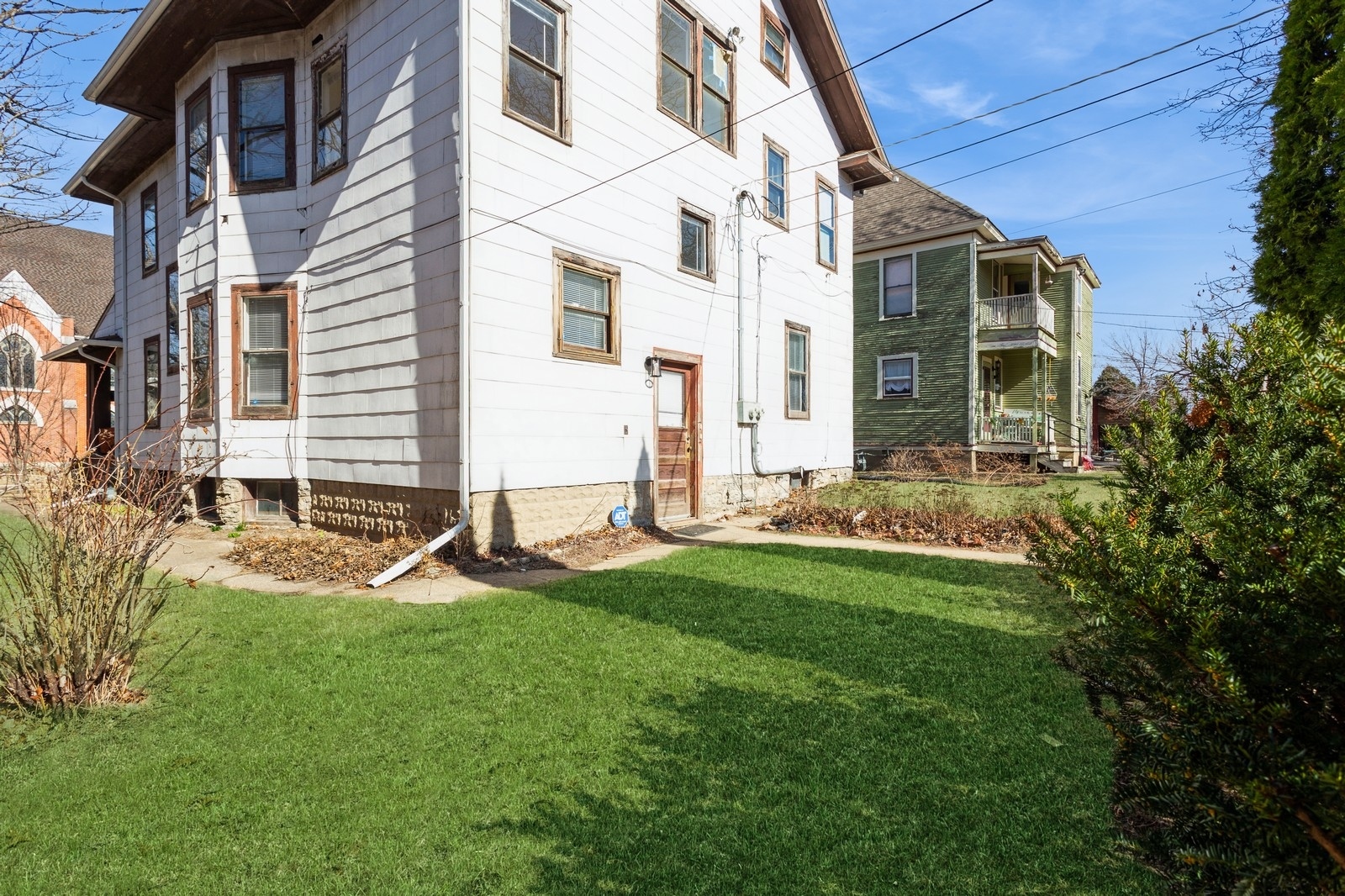 224 S 2nd Street