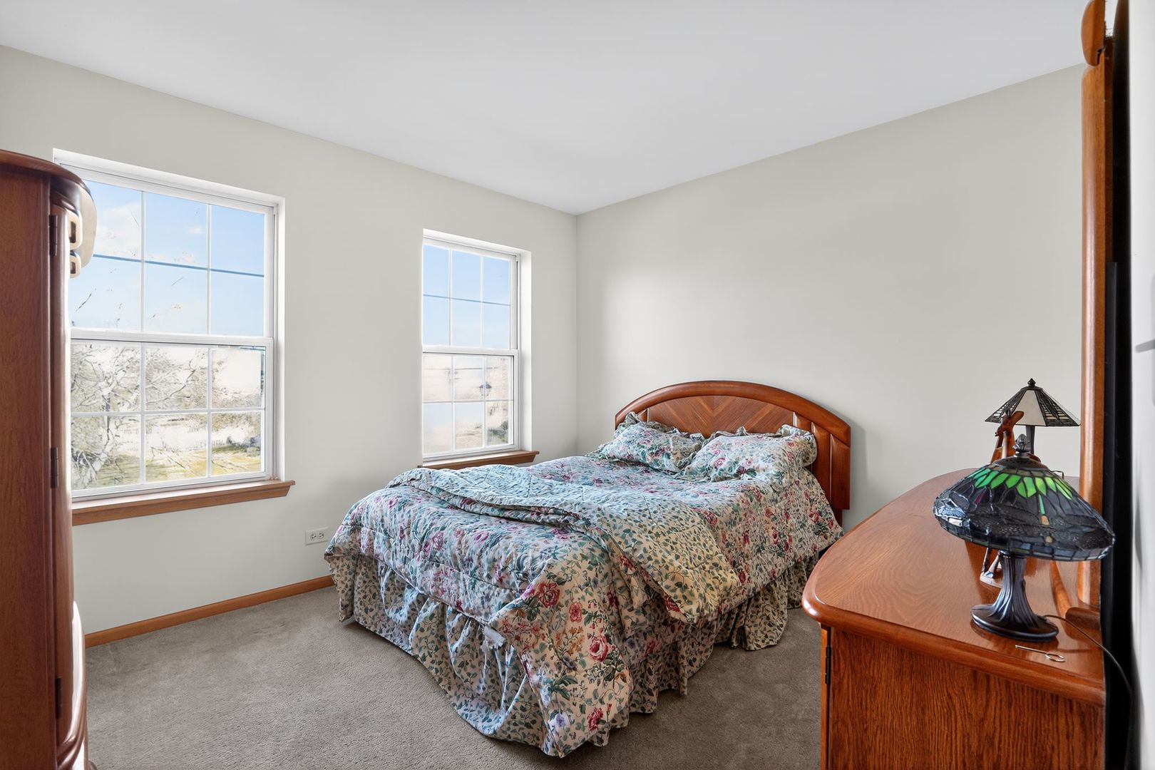 2722 Moraine Valley Road