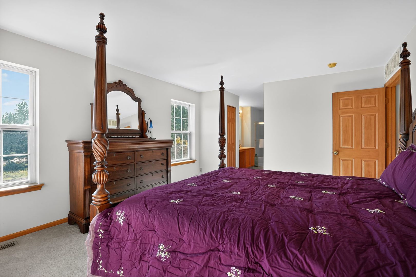 2722 Moraine Valley Road