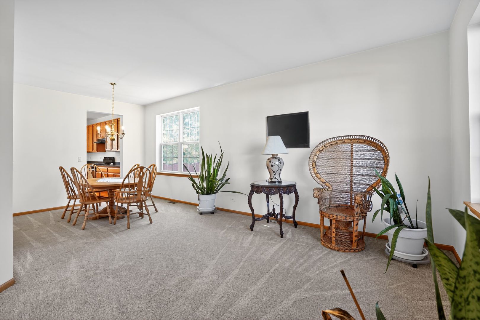 2722 Moraine Valley Road