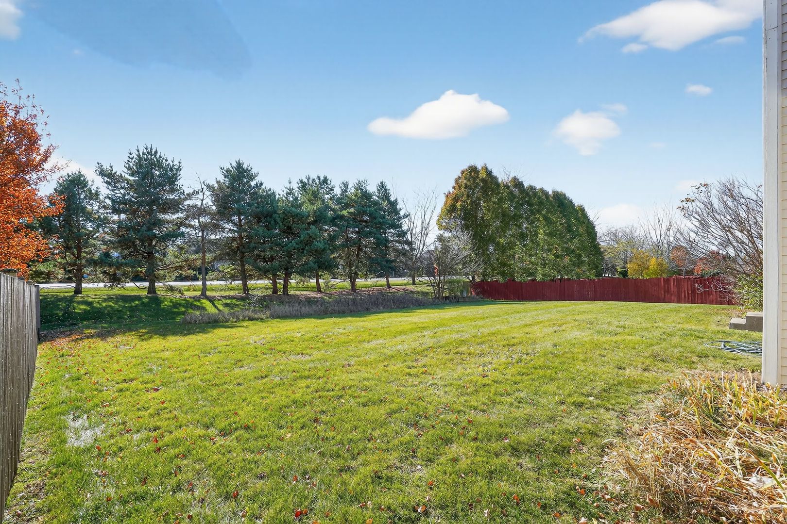 2722 Moraine Valley Road