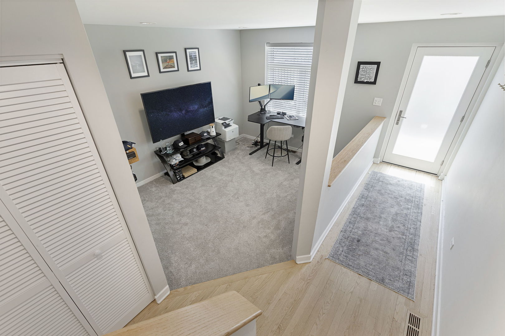 1830 N Winchester Avenue Unit: 105