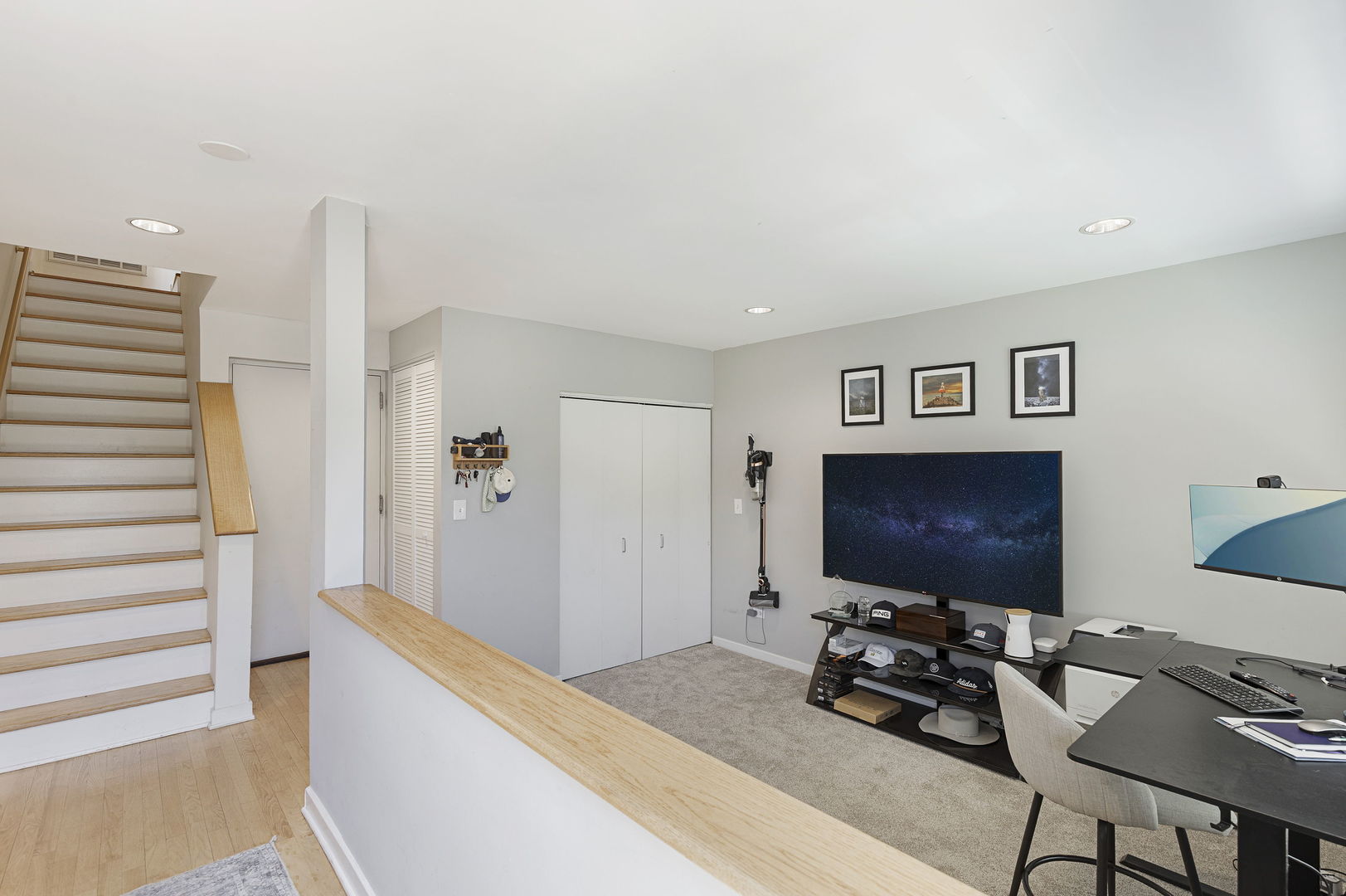1830 N Winchester Avenue Unit: 105