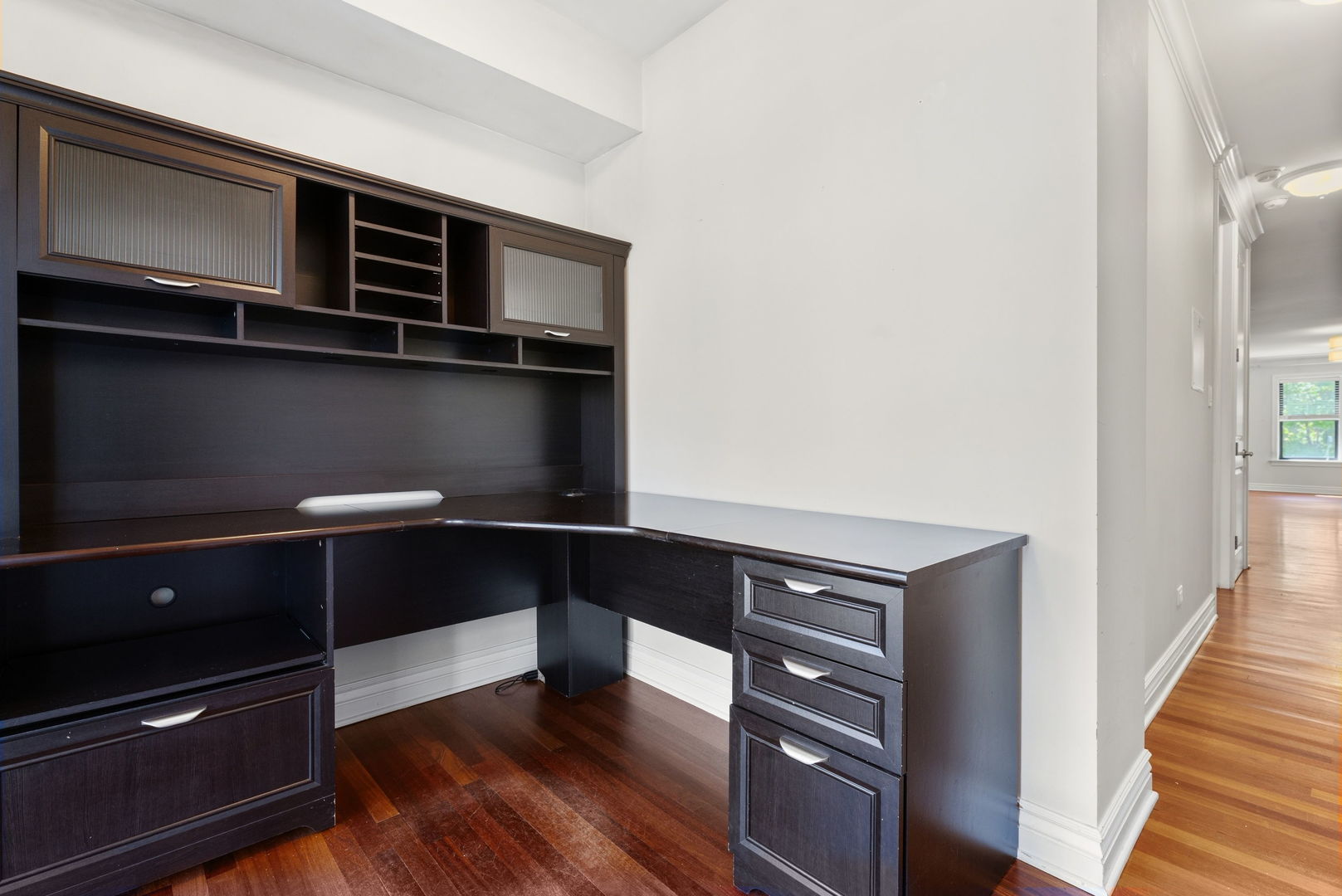 1744 W HENDERSON Street Unit: 2